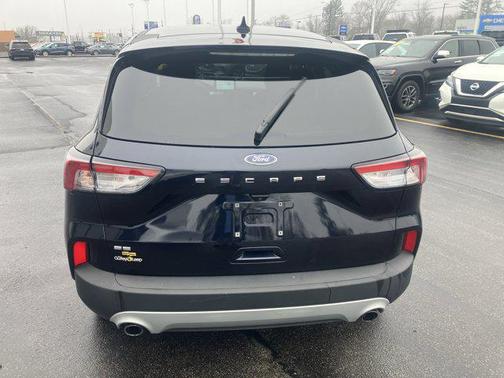 Antimatter Blue Metallic 2021 Ford Escape SE