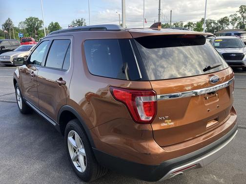 Canyon Ridge 2017 Ford Explorer XLT