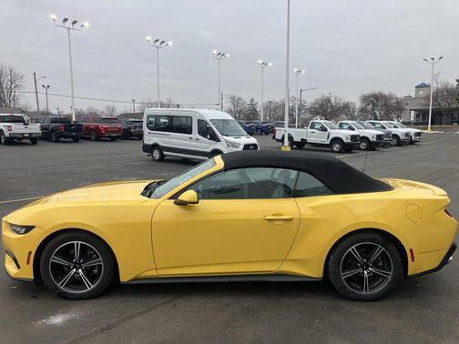 2024 Ford Mustang EcoBoost Premium