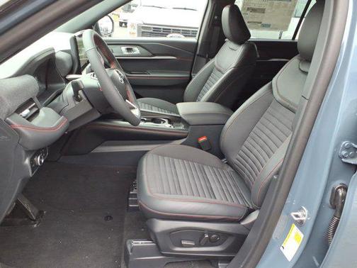 Vapor Blue Metallic 2026 Ford Explorer ST-Line