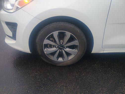 2022 Kia Rio S
