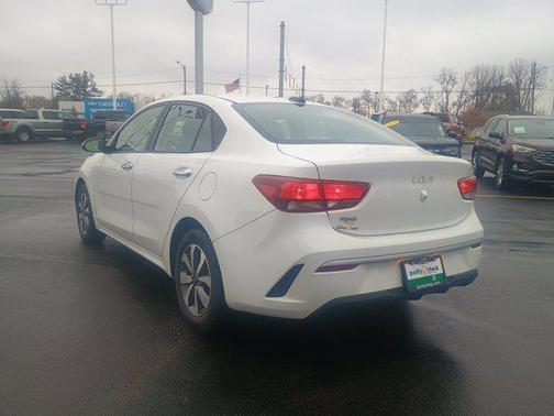 2022 Kia Rio S