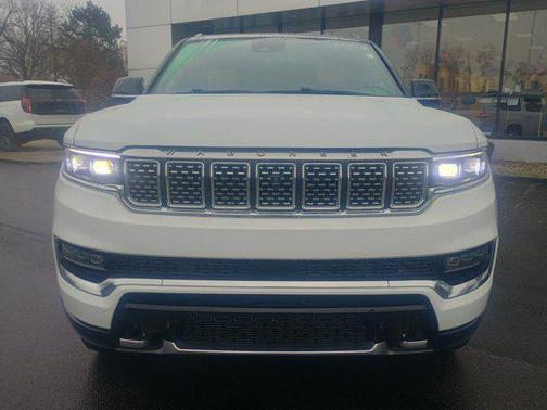 2024 Jeep Grand Wagoneer L Series III 4x4