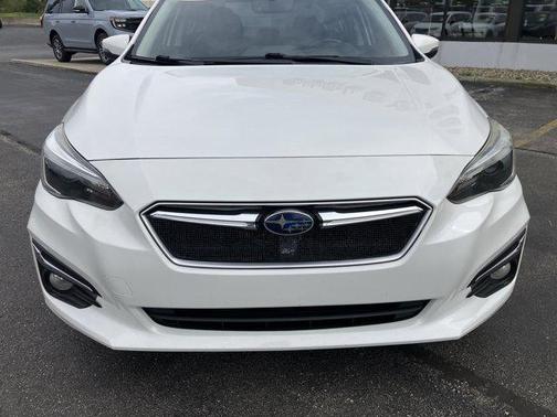 Crystal White Pearl 2017 Subaru Impreza 2.0i Limited