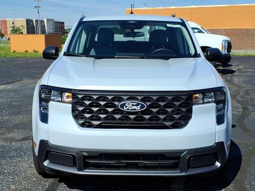 Space White Metallic 2026 Ford Maverick XLT