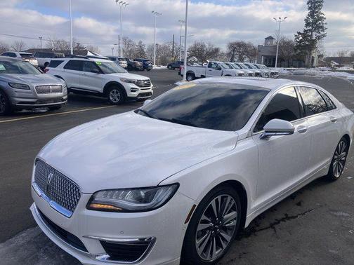 2020 Lincoln MKZ Hybrid Reserve