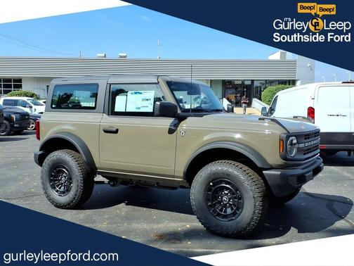Marsh Gray 2026 Ford Bronco Base