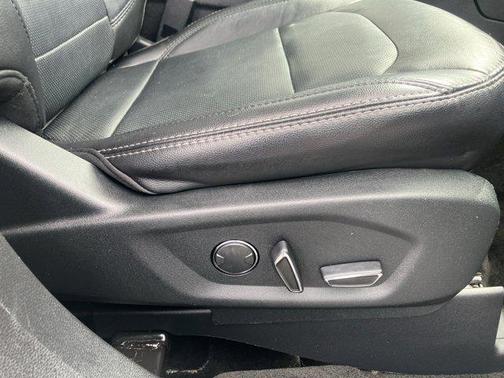 Ingot Silver Metallic 2018 Ford Explorer Limited
