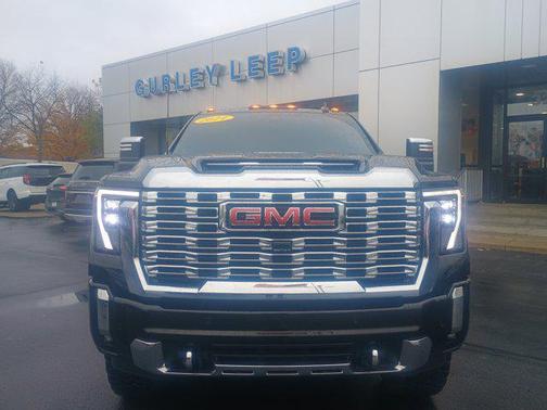 2024 GMC Sierra 2500 Denali