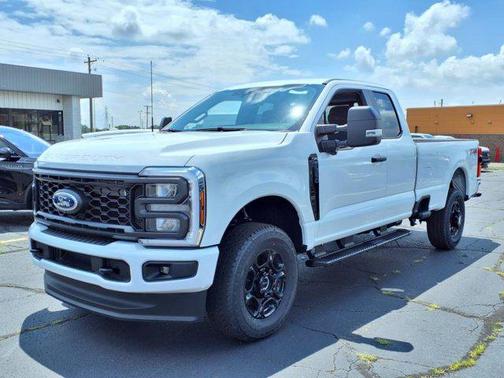 2025 Ford F-350 XL