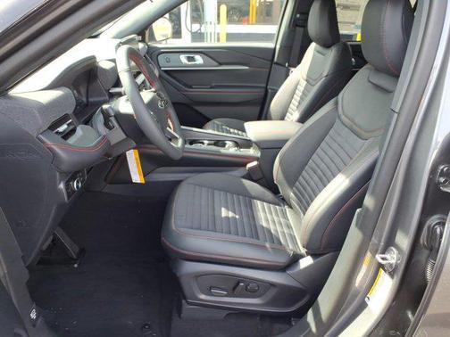 Carbonized Gray Metallic 2026 Ford Explorer ST-Line