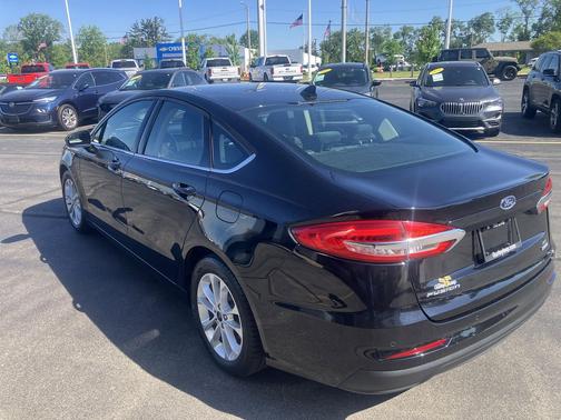 Agate Black 2019 Ford Fusion SE
