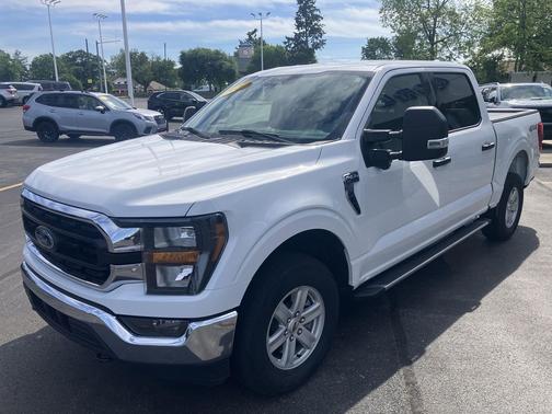 Oxford White 2023 Ford F-150 XLT