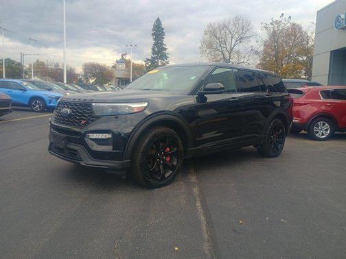 2022 Ford Explorer ST