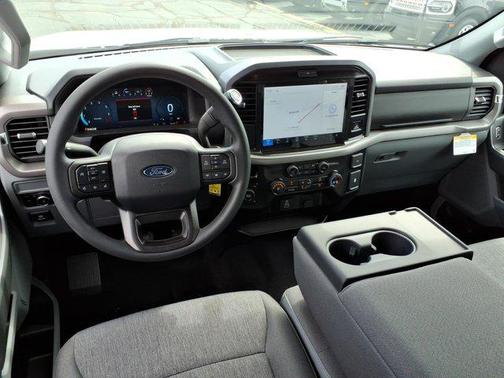 Avalanche 2026 Ford F-150 XLT