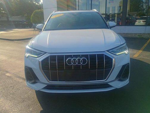 2020 Audi Q3 45 S line Premium Plus
