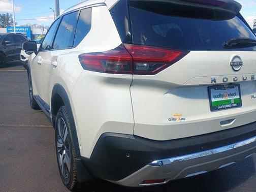 2022 Nissan Rogue Platinum
