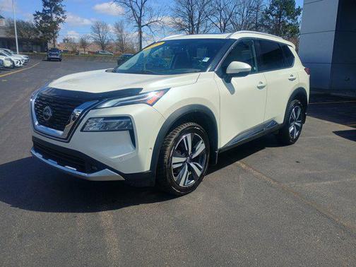2022 Nissan Rogue Platinum