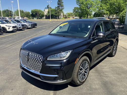 Infinite Black Metallic Clearcoat 2023 Lincoln Corsair Standard