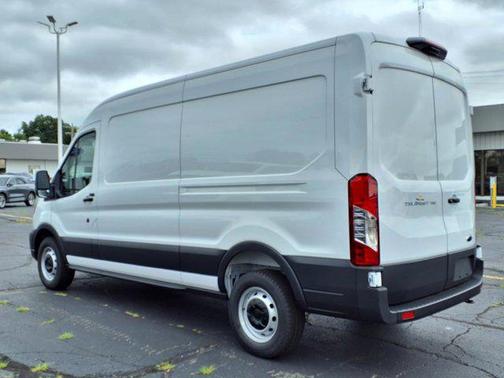 2025 Ford Transit-150 Base