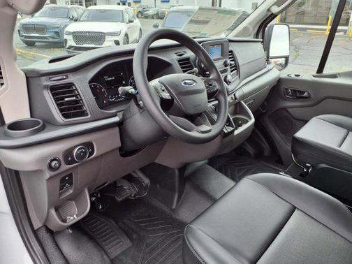 2025 Ford Transit-150 Base
