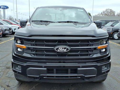 Agate Black Metallic 2026 Ford F-150 XLT