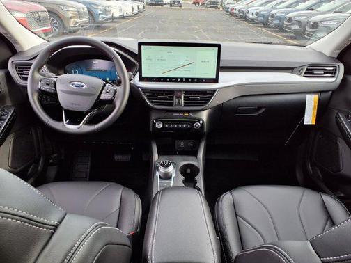 2026 Ford Escape Platinum