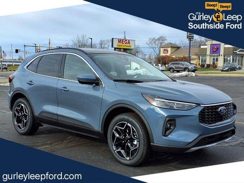 2026 Ford Escape Platinum