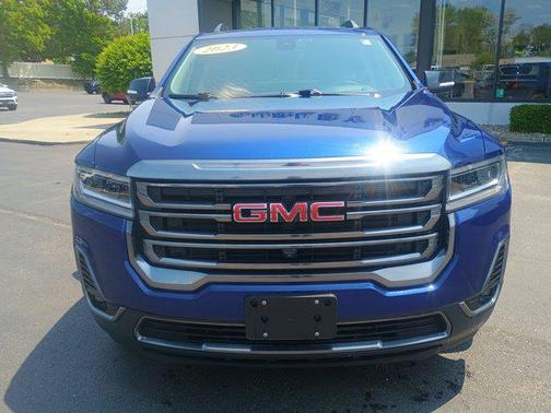 2023 GMC Acadia AWD AT4
