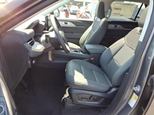 Carbonized Gray Metallic 2026 Ford Explorer Active