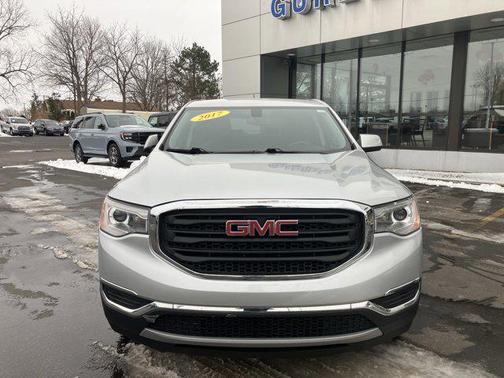 2017 GMC Acadia SLE-1