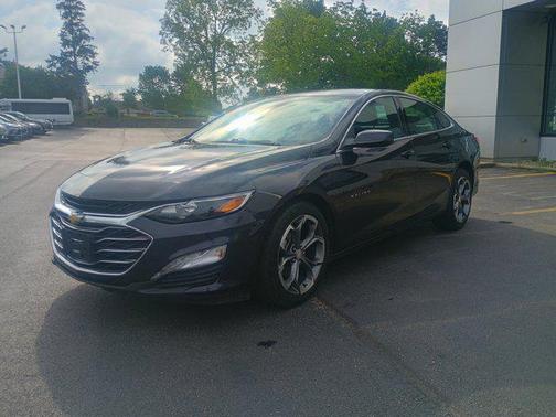 2022 Chevrolet Malibu FWD LT