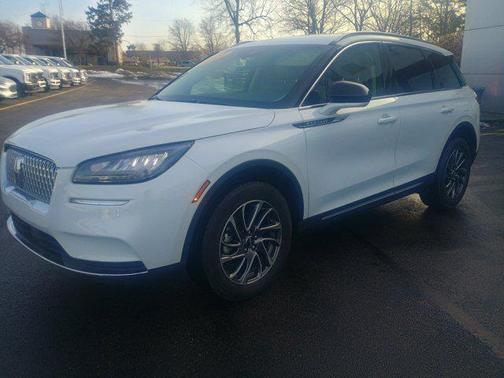 2022 Lincoln Corsair Standard