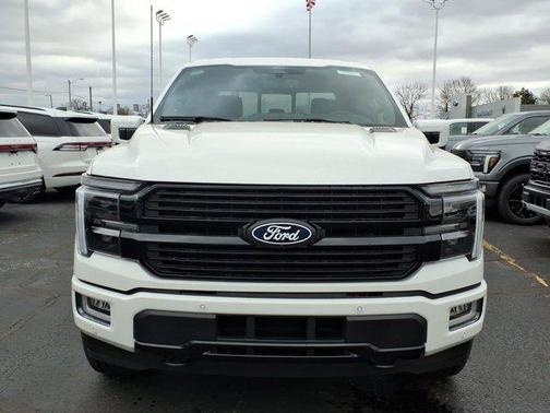 Star White Metallic Tri-Coat 2026 Ford F-150 Platinum