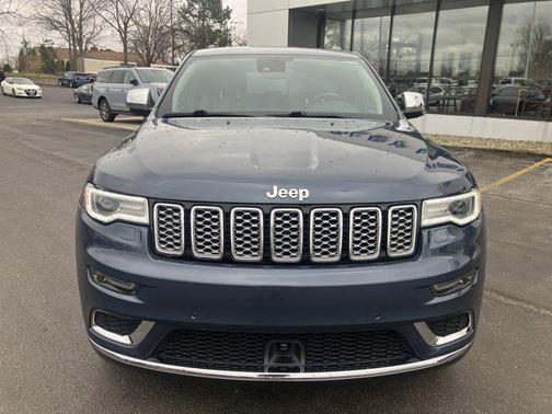 2019 Jeep Grand Cherokee Summit