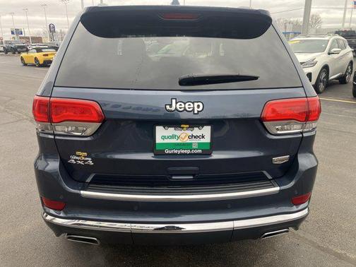 2019 Jeep Grand Cherokee Summit