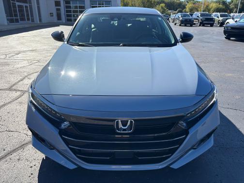 2021 Honda Accord 