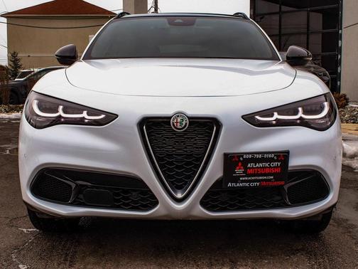 2024 Alfa Romeo Stelvio Ti
