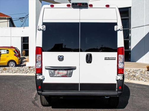 2024 RAM ProMaster 2500 Tradesman