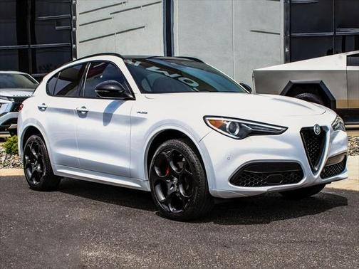 2022 Alfa Romeo Stelvio Ti