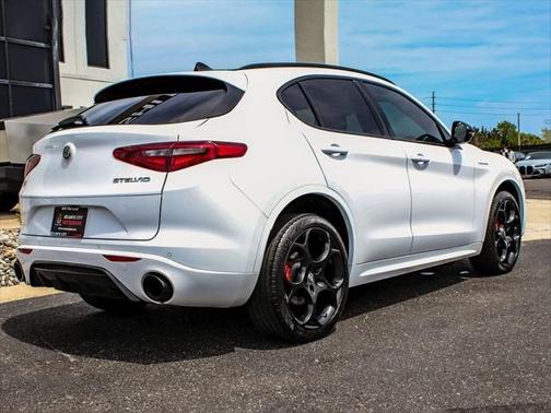 2022 Alfa Romeo Stelvio Ti