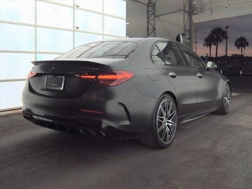 2024 Mercedes-Benz AMG C 63 S E Performance