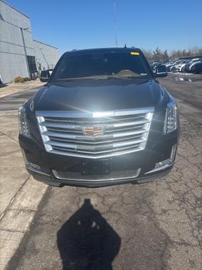2017 Cadillac Escalade ESV Platinum