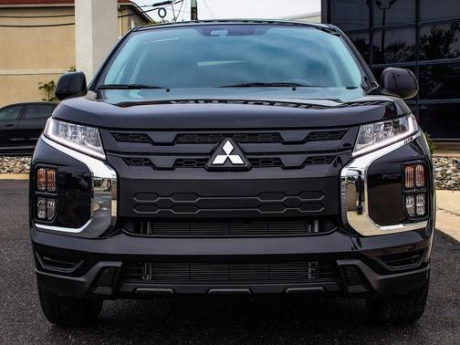 2025 Mitsubishi Outlander Sport 2.0 LE
