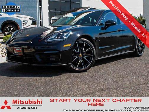 2022 Porsche Panamera 4