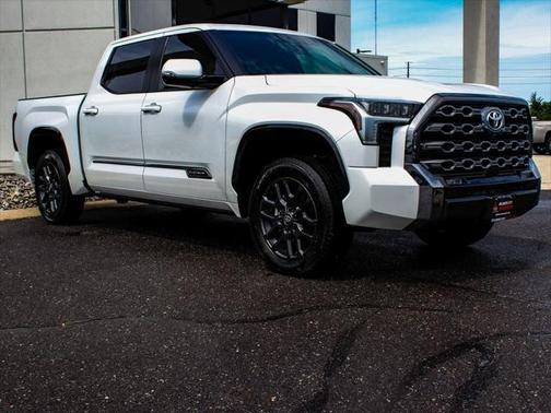 2025 Toyota Tundra Platinum