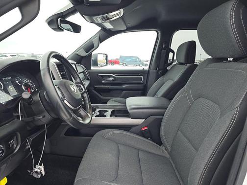 Bright White Clearcoat 2023 RAM 1500 Big Horn/Lone Star