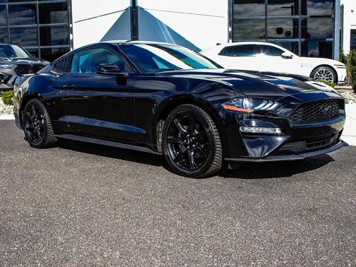 2020 Ford Mustang EcoBoost Premium