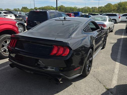 2020 Ford Mustang EcoBoost Premium