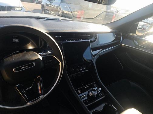 2024 Jeep Grand Cherokee 4xe Trailhawk